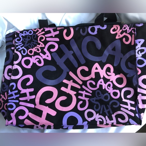 2/$20 Robin Ruth Chicago Lined Canvas Tote - Picture 2 of 5